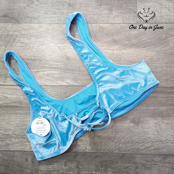 Decree Crop Velour Bikini Top Size XXL - Picture 3 of 3